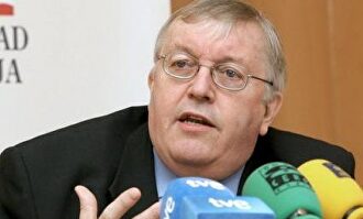 Recorte de https://s.libertaddigital.com/fotos/noticias/paul-preston-suple.jpg | Archivo