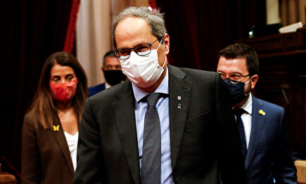 Quim Torra entrando al Parlamento de Cataluña. | EFE