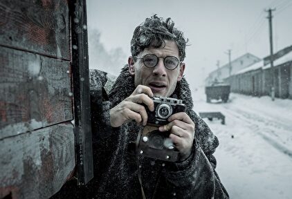 Imagen de la película 'Mr. Jones', de Holland | Youtube