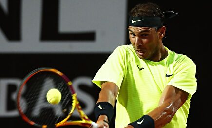 Rafa Nadal, durante su partido de octavos ante Dusan Lajovic. | EFE