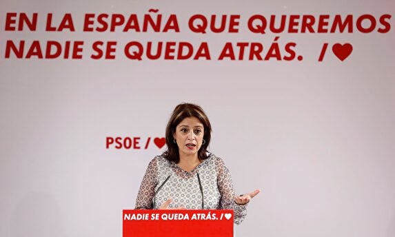 Adriana Lastra, durante el mitin en Alcalá. | EFE