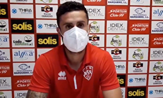 El futbolista del Miajadas con la mascarilla | Twitter