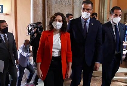 Isabel Díaz Ayuso, Pedro Sánchez y, en segundo plano, Ignacio Aguado. | Dailymotion