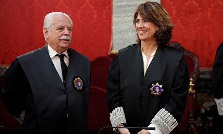 El teniente fiscal del Tribunal Supremo, Luis Navajas y la fiscal general del Estado, Dolores Delgado. | EFE