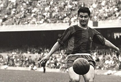 Futbolistas que han jugado en el Barça y el Atlético