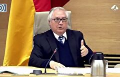 Manuel Castells, ministro de Universidades: “El mundo está en peligro. Este mundo se acaba”