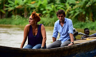 Candela Peña y Raúl Arévalo presentan 'Black Beach': "Lo pasamos peor rodando en Toledo que en África"