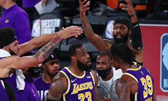 LeBron James guía a los Lakers a las Finales de la NBA.  | Cordon Press