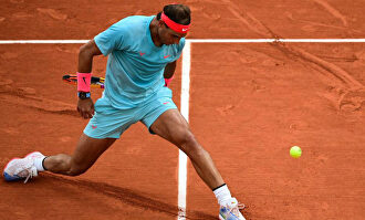 Rafa Nadal no quiere poner excusas a pesar de jugar en unas condiciones muy desfavorables para su tenis | EFE