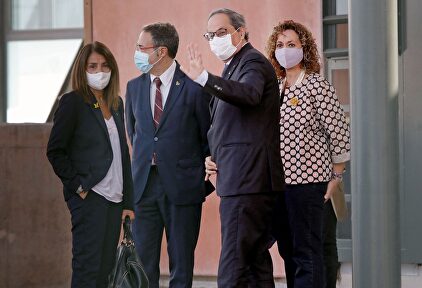 Torra visita a los golpistas presos. | EFE