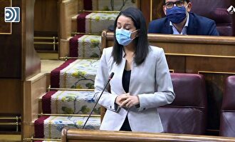 Arrimadas, a Iglesias: "Usted ha aprovechado para subirse el sueldo y atacar a la Justicia"