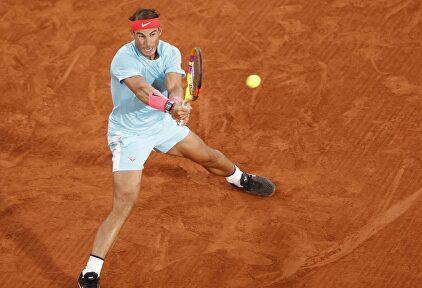 Rafa Nadal, durante su partido de tercera ronda ante el italiano Stefano Travaglia. | EFE