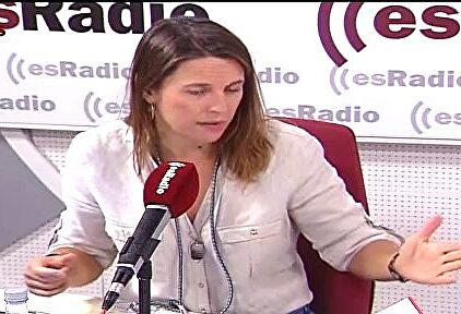 Crónica Rosa: José Tomás coge el testigo de Ponce y se va con una mujer más joven