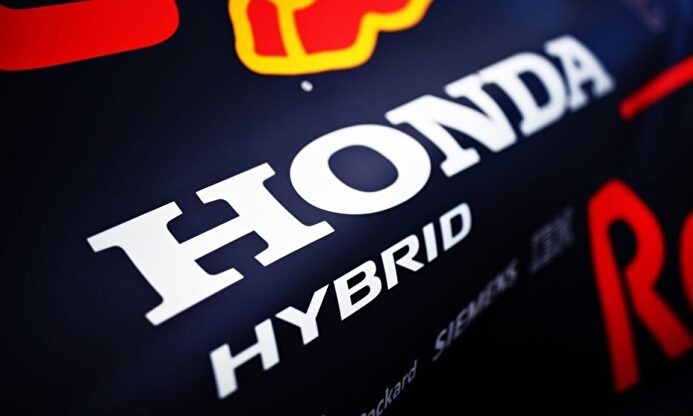 La marcha de Honda deja tocado y sin proveedor de motor a Red Bull | F1