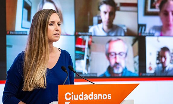 La portavoz de Ciudadanos, Melisa Rodríguez, durante su comparecencia de este lunes.  | Pedro Ruiz.