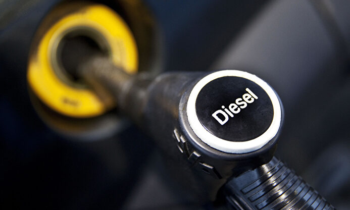 Más de la mitad del precio del diésel son impuestos. | Alamy