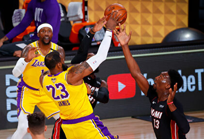 Los Lakers se quedan a una victoria de ser campeones de la NBA