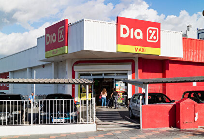 Los nuevos platos se venden en recipientes aptos para calentar unos minutos. | Alamy