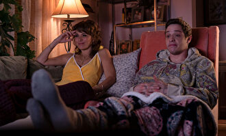 Marisa Tomei y Pete Davidson en El Rey del Barrio. | Universal Pictures