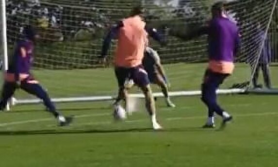 Bale se pone a tono a base de goles para su debut con el Tottenham