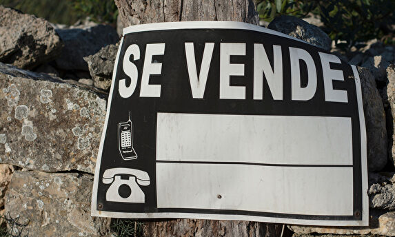 La crisis del coronavirus llega al mercado inmobiliario | Alamy