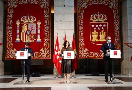 Martínez-Almeida, Díez Ayuso y Ruiz Escudero, durante la comparecencia sobre el estado de alarma en Madrid. | EFE