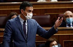 Sánchez presiona a Casado con la moción de Vox en el Congreso