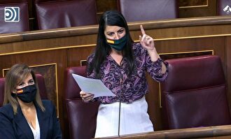 Olona, a Iglesias: "Ahora que lleva la nuca más despejada… ¿lo nota? Es el aliento de la justicia”