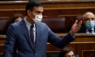 Sánchez presiona a Casado con la moción de Vox en el Congreso