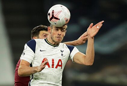 Gareth Bale, durante el partido contra el West Ham. | EFE