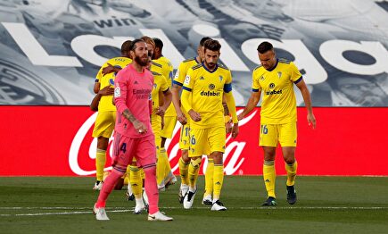 Sergio Ramos, durante el partido contra el Cádiz en el estadio Alfredo Di Stéfano. | EFE