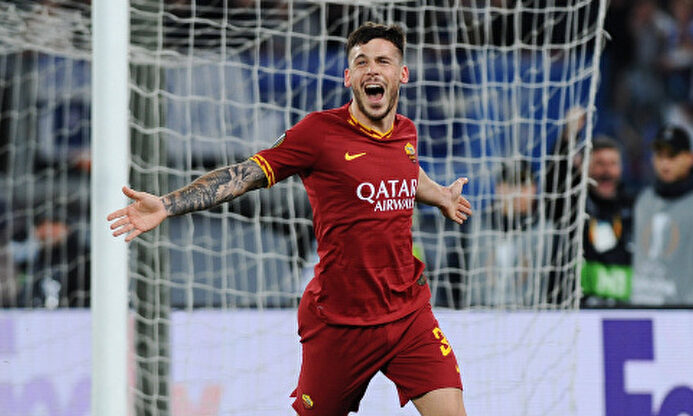 La buena actuación de Carles Pérez en Roma indigna al barcelonismo y pone a Griezmann en un brete