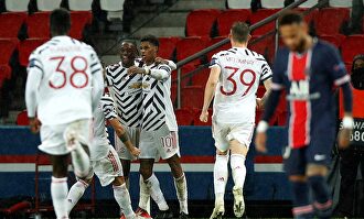 Los jugadores del Manchester United celebran el gol de Rashford (10) que les dio la victoria en París. | EFE