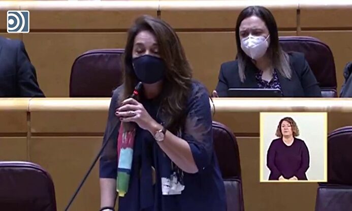 Una senadora del PP, a Irene Montero: "¿Siente usted vergüenza por compartir su vida con un machista o va a seguir callada?