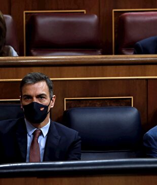 El presidente del Gobierno, Pedro Sánchez, junto al vicepresidente segundo, Pablo Iglesias | EFE