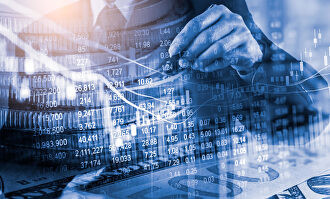 A través de un fondo se puede invertir en diferentes activos. | Alamy