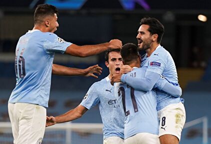 Los jugadores del City celebran el gol de Gündogan, el del 2-1. | EFE