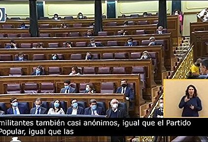 Sánchez afirma que el PSOE derrotó a ETA y Jiménez Becerril le grita "¡mentira!"