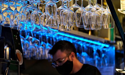 El 69,29% de empresarios considera que no será capaz de llegar a final de año. | Alamy