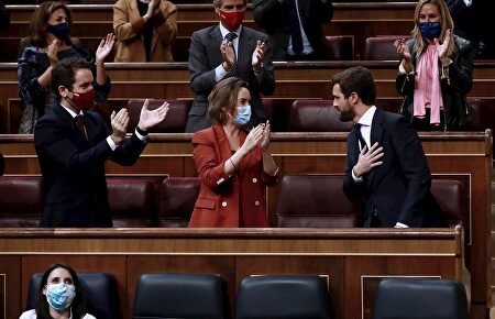 Tertulia de Federico: ¿Ha cavado su tumba Casado?