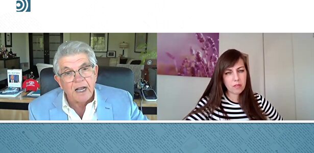 Máximo Álvarez, empresario cubano y amigo de Donald Trump, entre lágrimas: "En EEUU se vota libertad o comunismo"