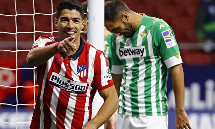 Luis Suárez celebra el segundo gol. | EFE