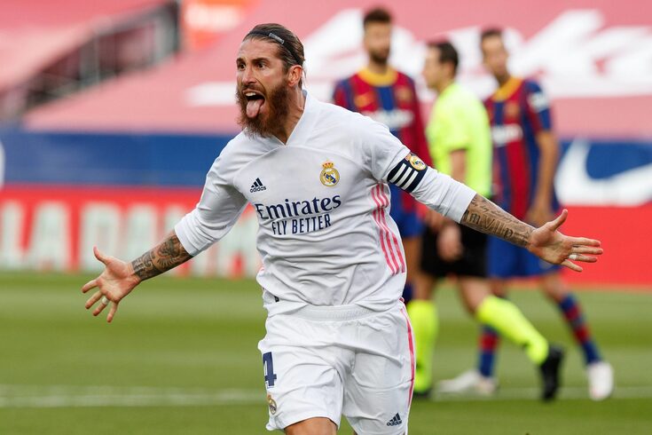 Sergio Ramos celebra su gol al Barcelona que hacía subir el 1-2 al marcador del Camp Nou. | Cordon Press