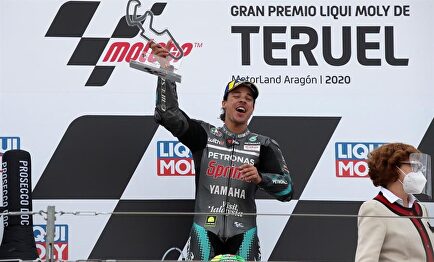 Morbidelli celebra la victoria en el GP de Aragón | EFE