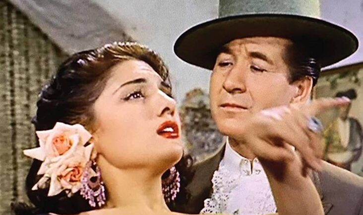 Dolores Abril y Juanito Valderrama | Archivo