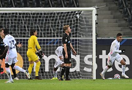Casemiro celebra su gol al Borussia Mönchengladbach. | EFE