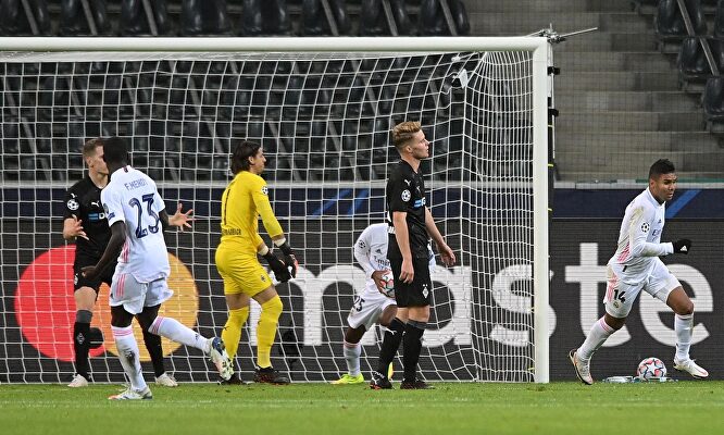 Casemiro celebra su gol al Borussia Mönchengladbach. | EFE