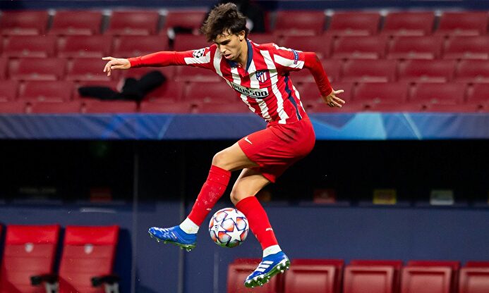 Joao Félix se atrevió con este control lleno de talento. | Cordon Press