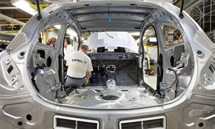 El Opel Corsa, producido en Zaragoza, es el segundo coche más vendido. | Alamy