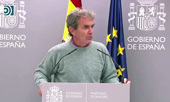 Fernando Simón la vuelve a liar hablando del cine, teatro, bares y restaurantes